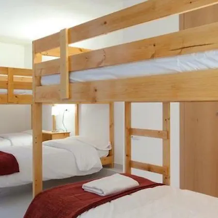 Spacious For Families Near Park Guell * Barcellona